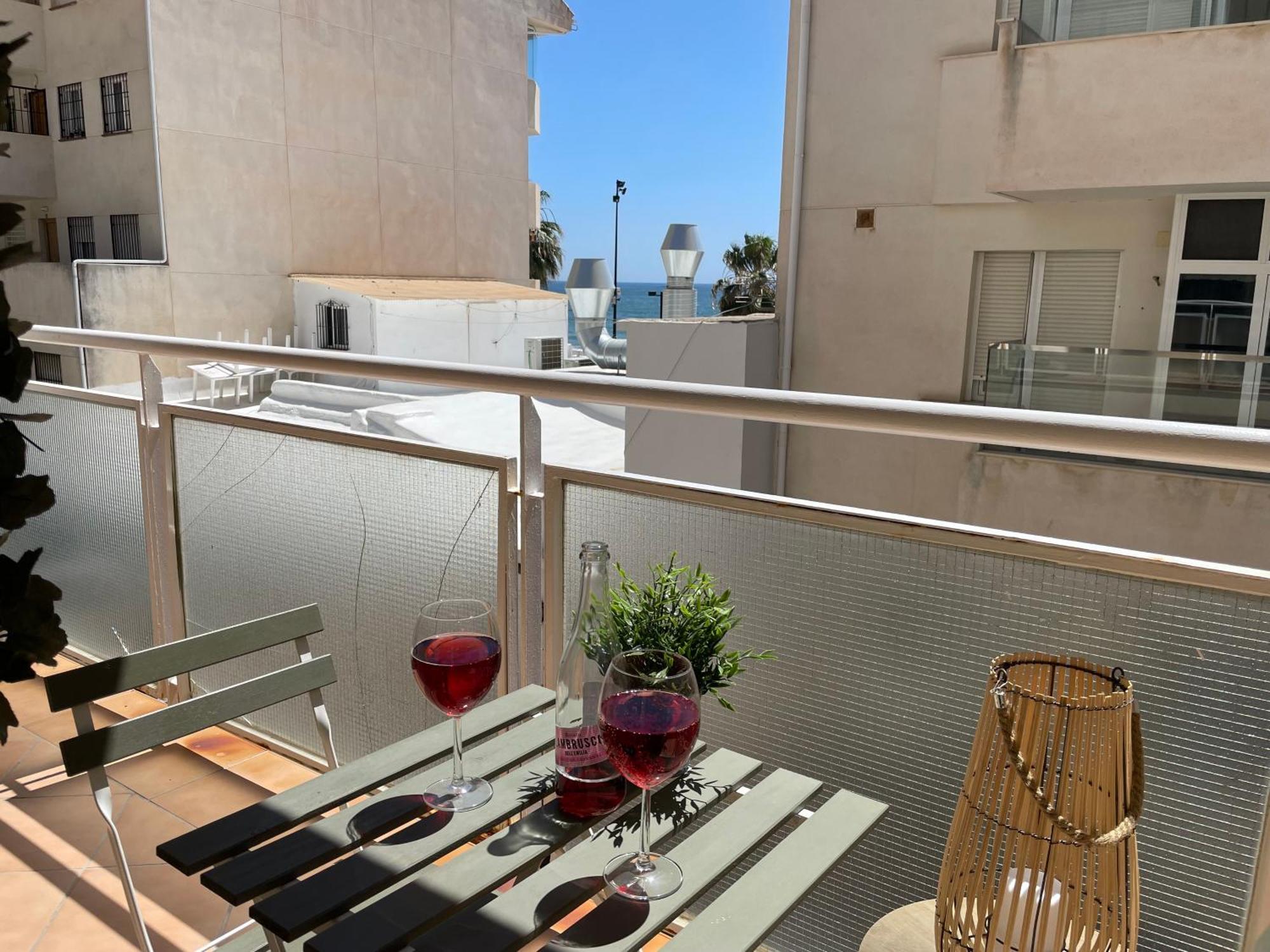 Fuengirola Beach Apartment By Stay Belonio 외부 사진