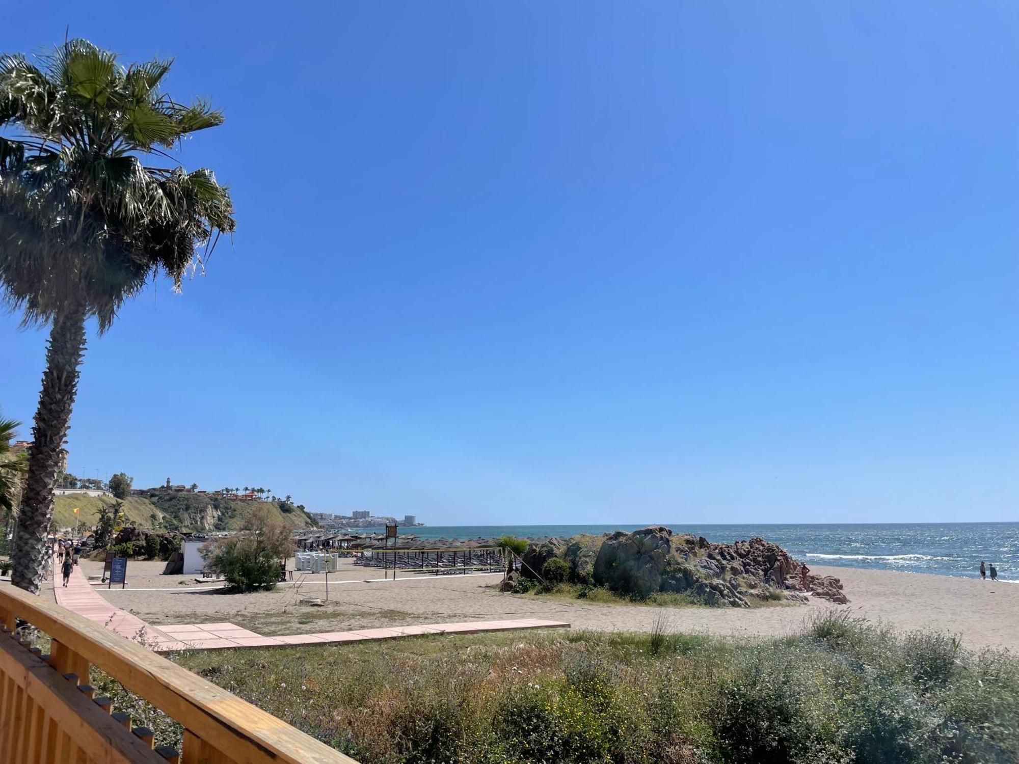 Fuengirola Beach Apartment By Stay Belonio 외부 사진